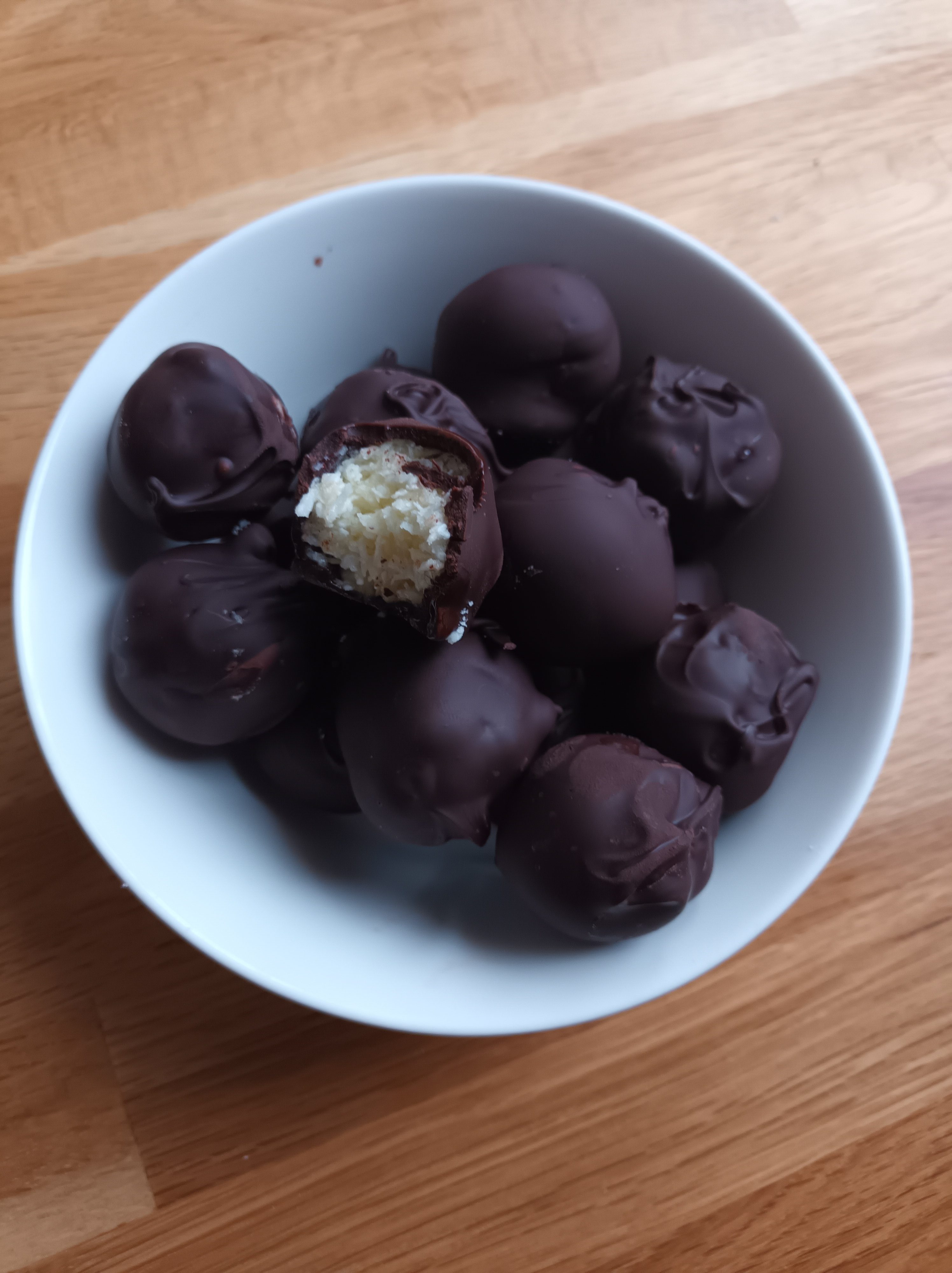 Lucka 8: Nu lagar vi julen
